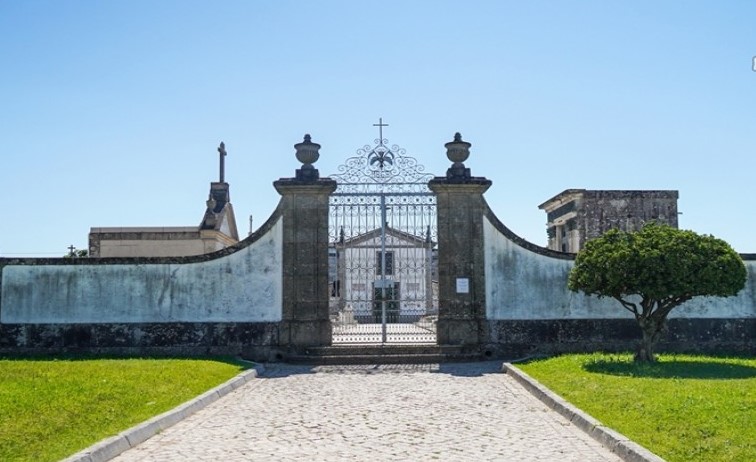 Cemitério da Vila de Prado assaltado outra vez. Assaltado em duas semanas seguidas