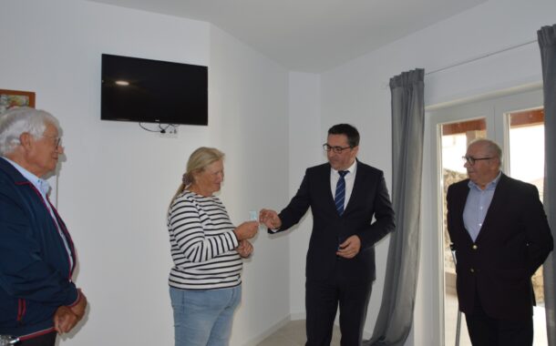 Câmara de Esposende entrega mais uma casa requalificada
