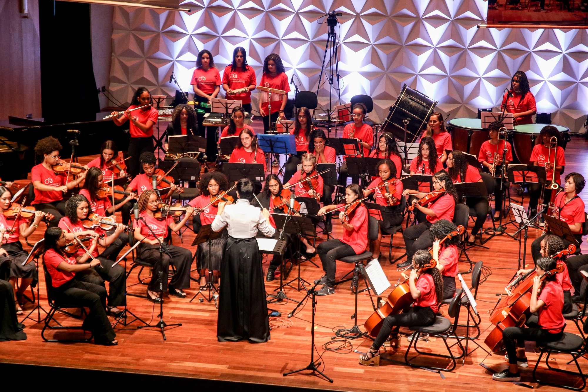 Orquestra Sinfónica Chiquinha Gonzaga do Brasil dá show em Braga