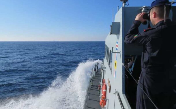 Forças Armadas acompanham passagem de navio russo por águas portuguesas