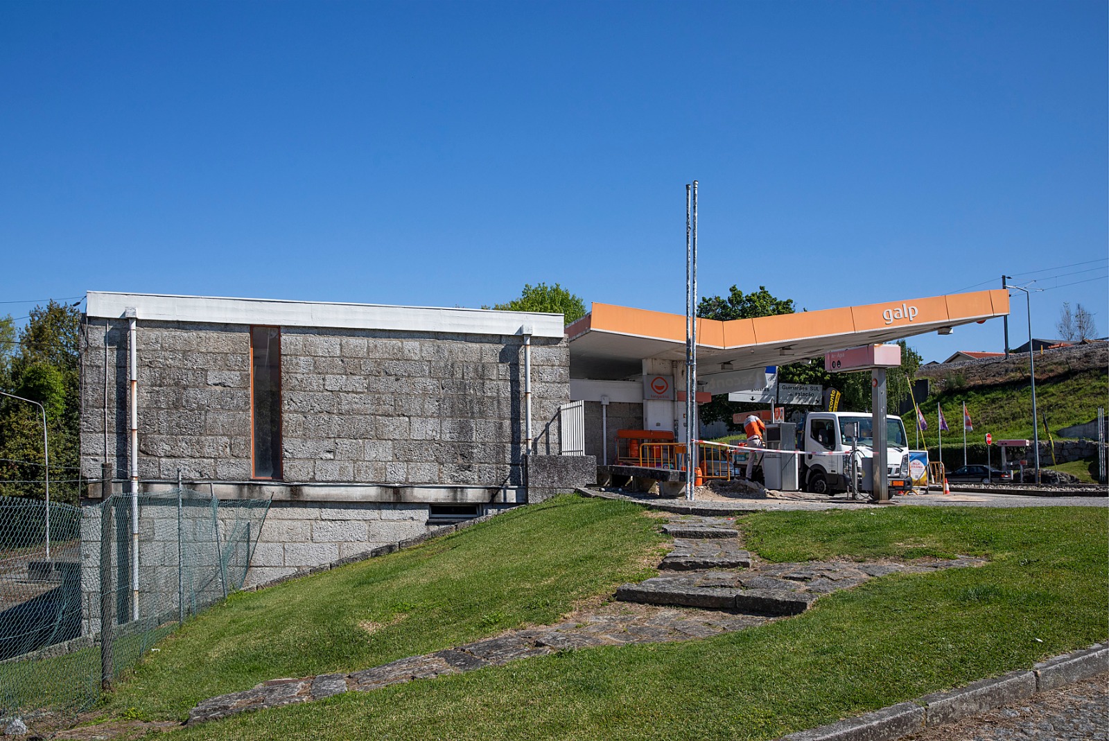 Posto de combustível de Guimarães classificado como Monumento de Interesse Público