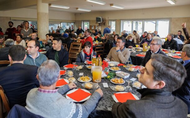 Presidente da Câmara de Braga almoça com sem-abrigo
