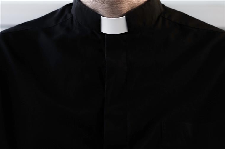Relatório sobre abusos sexuais na Igreja Católica é apresentado em Fevereiro
