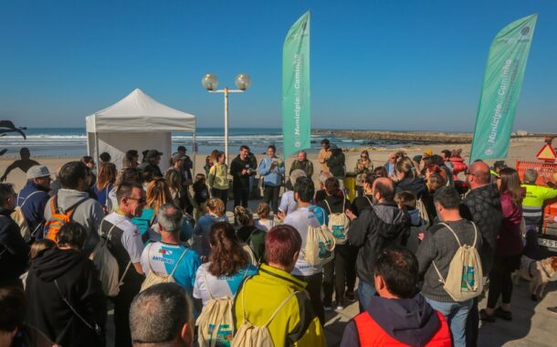 ‘Maré cheia’ de gente em Âncora para “Vamos limpar a nossa praia?”