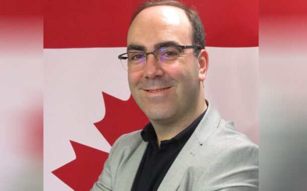 Escritor Daniel Bastos distinguido no Canadá