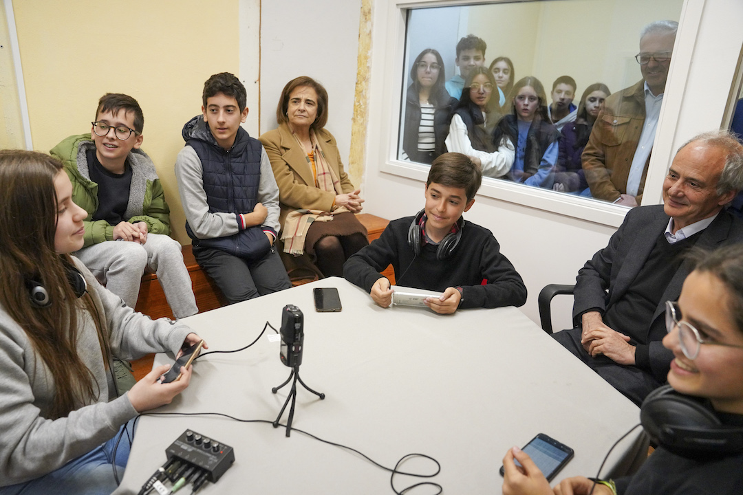 ‘Básica’ de Briteiros recebe da Câmara de Guimarães laboratórios de ciências, Rádio Escola e uma nova biblioteca