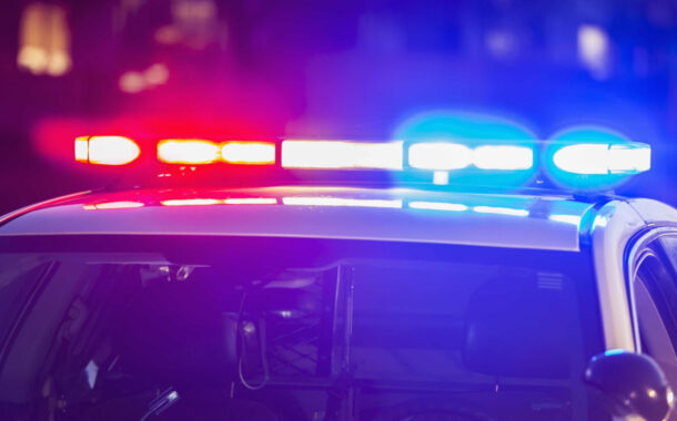 Idoso de 94 anos agride mulher, incendeia casa com vítima no interior e entrega-se