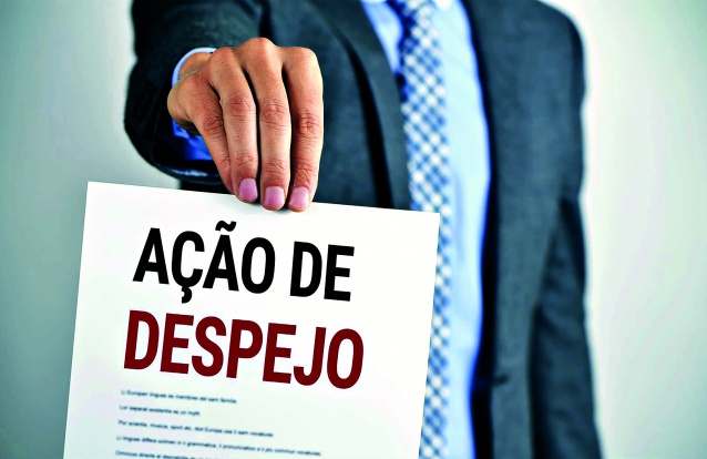 Bloco de Esquerda critica que fique “mais fácil o despejo de inquilinos”