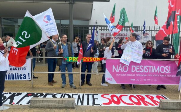 Professores em greve em Viana do Castelo pedem “socorro” ao Presidente