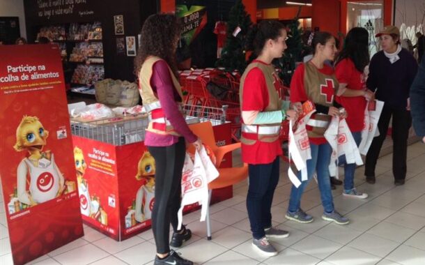 Cruz Vermelha lança nova campanha de recolha de bens nos supermercados