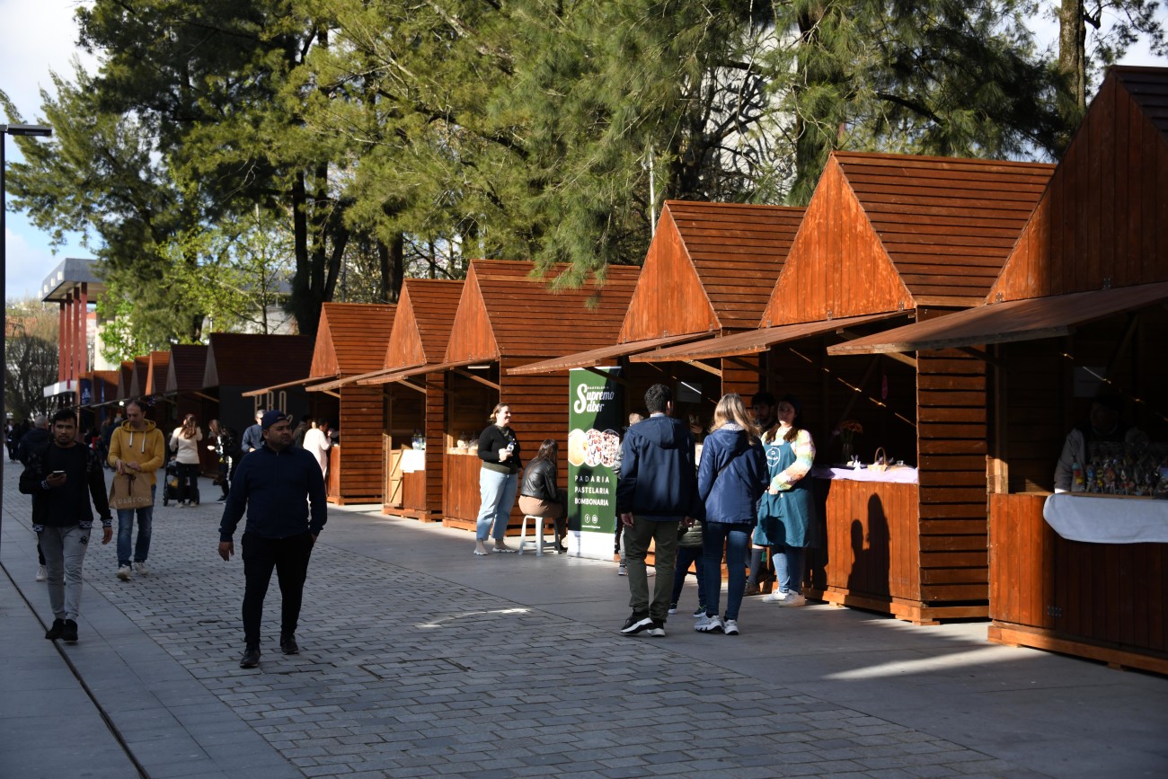 ‘Vai à Vila – Mercados Urbanos’ animam Famalicão ao fim-de-semana