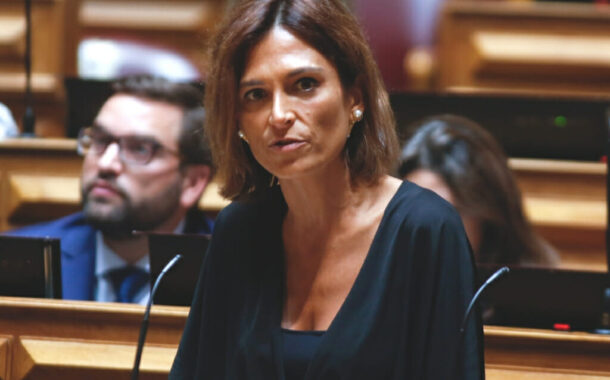 PS recorre à maioria absoluta para obrigar Marcelo a promulgar lei da eutanásia