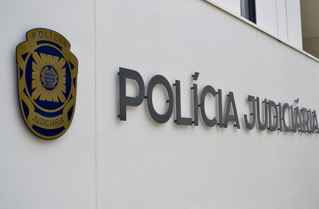 PJ detém 15 portugueses por esquema internacional de burla. Minho na rota das buscas