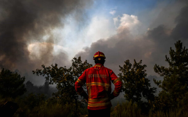 Risco de incêndio (também no Norte). Protecção Civil emite aviso à população