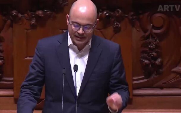 IL ameaça só ter um deputado em plenário caso boas-vindas a Lula sejam no 25 de Abril