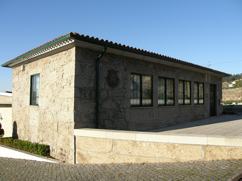 Câmara de Viana adapta antiga escola primária a creche