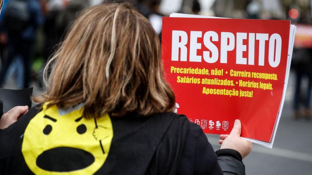 Pais pedem garantias para exames para não “hipotecar o futuro” dos alunos