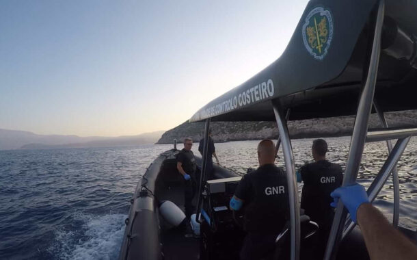 Barco patrulha português ajuda a salvar quase uma centena de migrantes no Mediterrâneo