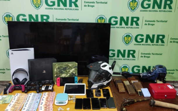GNR detém cinco suspeitos de tráfico de droga em Riba de Ave, Famalicão