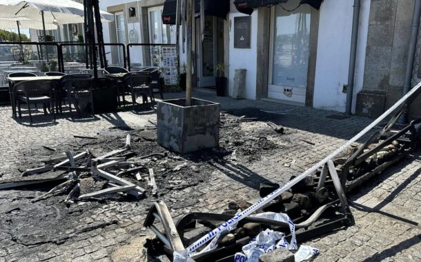 PSP quer internamento compulsivo para suspeito de incendiar esplanadas em Viana do Castelo