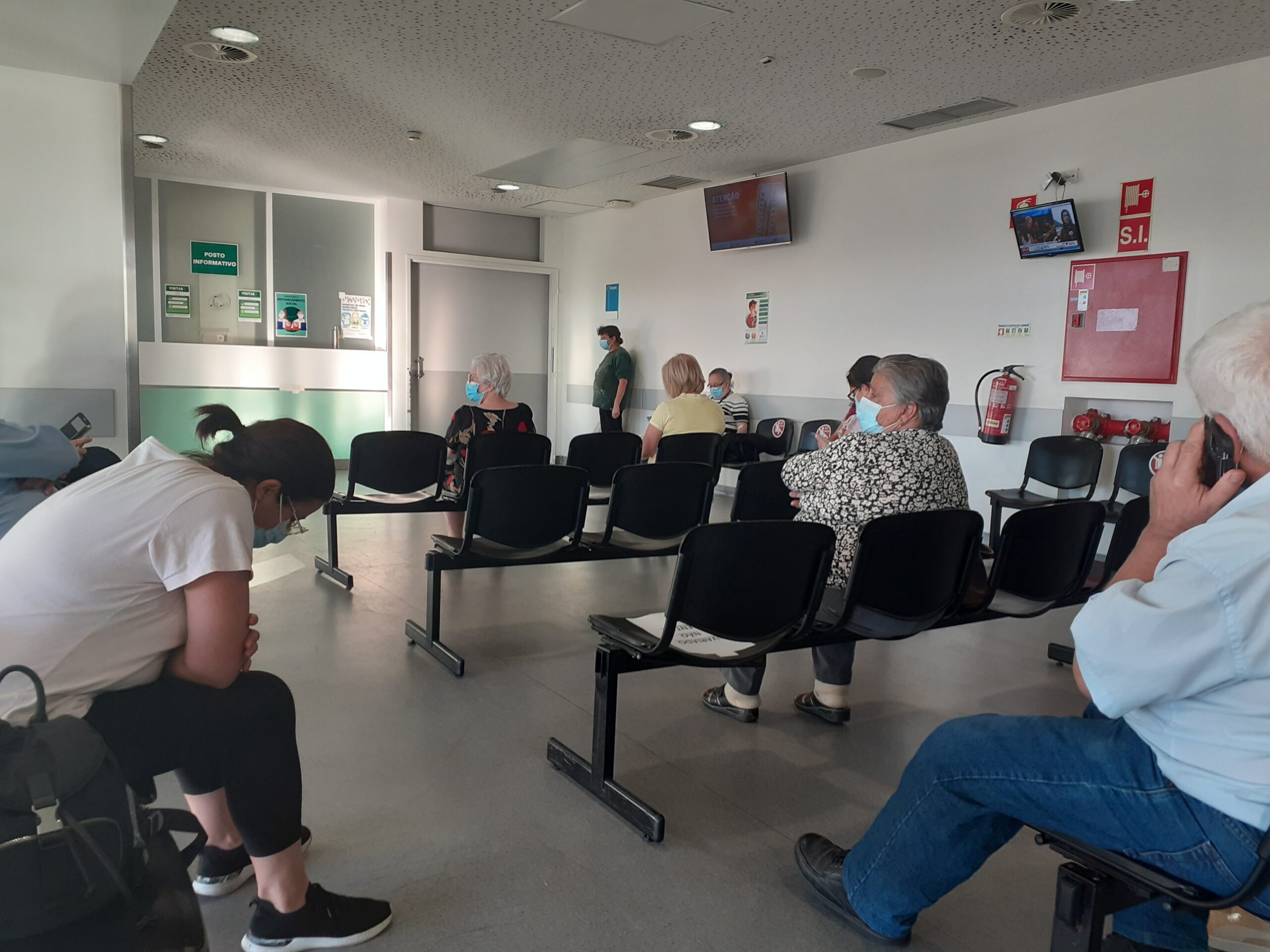 Demora das Finanças deixa hospital de Braga em risco de perder 50 enfermeiros