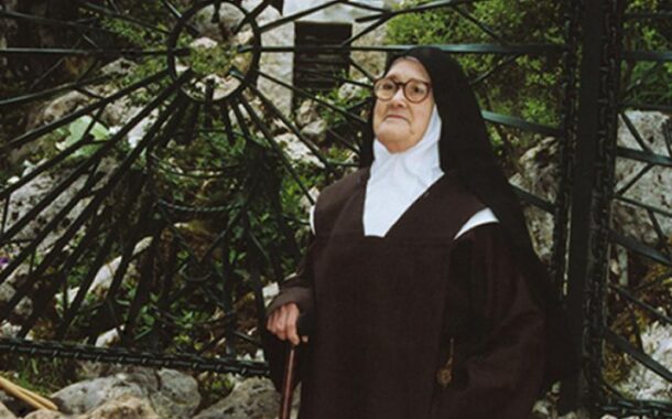 Leitura do decreto papal que confirma “virtudes heróicas” da Irmã Lúcia marcam missa da peregrinação a Fátima