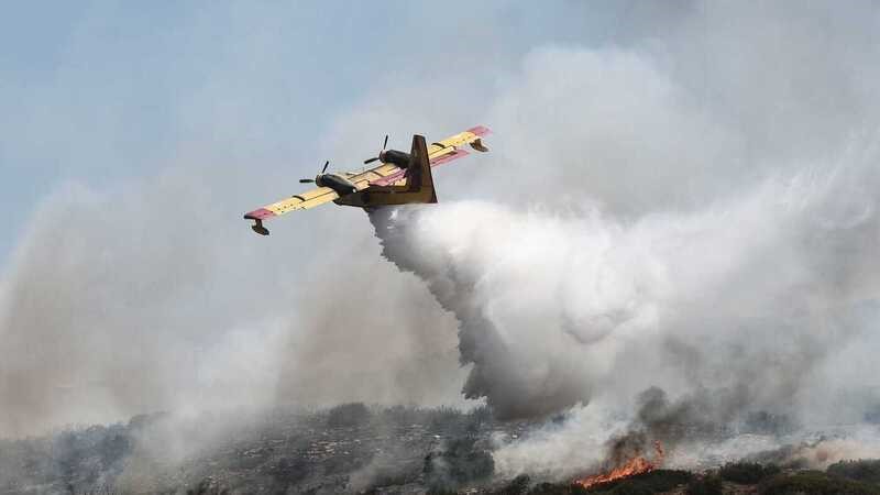 Grécia enfrenta “maior incêndio da União Europeia desde 2000”