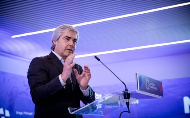 “Baixe lá um bocadinho” os impostos às empresas, pede Nuno Melo a Costa