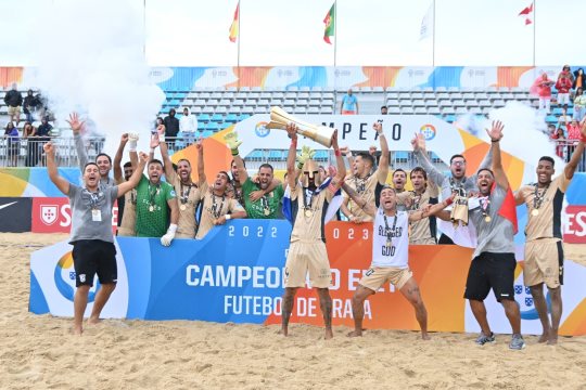 Sporting de Braga é tricampeão nacional de futebol de praia