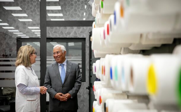 Costa diz em Guimarães que com “nova guerra” a agravar contexto global é necessário reagir com “cabeça fria”