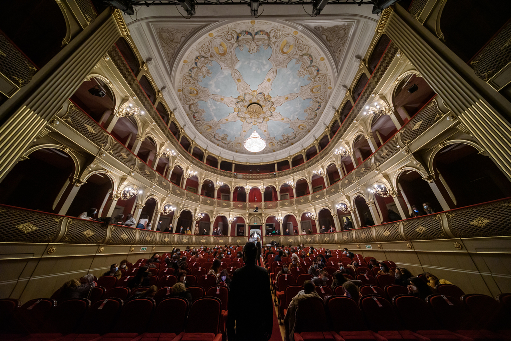 Festival de Teatro de Viana acolhe 10 espectáculos e estreia ‘Manuela Rey Is In Da House’ em Novembro