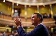 Espanha. Pedro Sánchez reeleito presidente de Governo “muro” contra “direita reaccionária”.