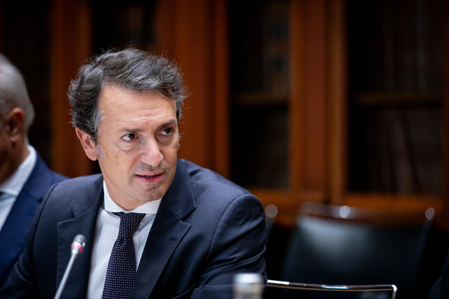 “É tempo de discutir a decência governativa”, diz André Coelho Lima