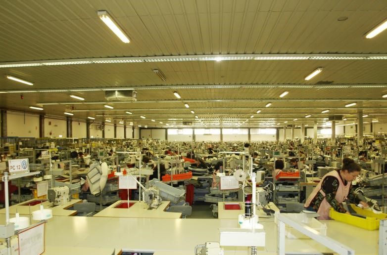 Empresa em Arcos de Valdevez e Famalicão diz que despedimento colectivo cumpre a lei