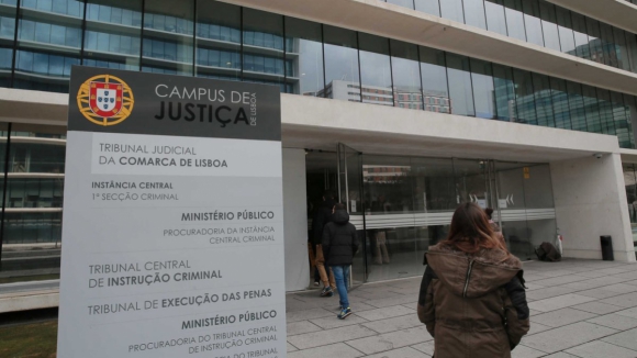 Ministério Público pede prisão preventiva para Vítor Escária e Diogo Lacerda Machado