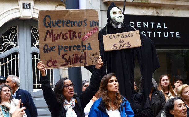 Termina greve de médicos às horas extraordinárias, mas sindicato avisa quer compromisso para aumentos com partidos