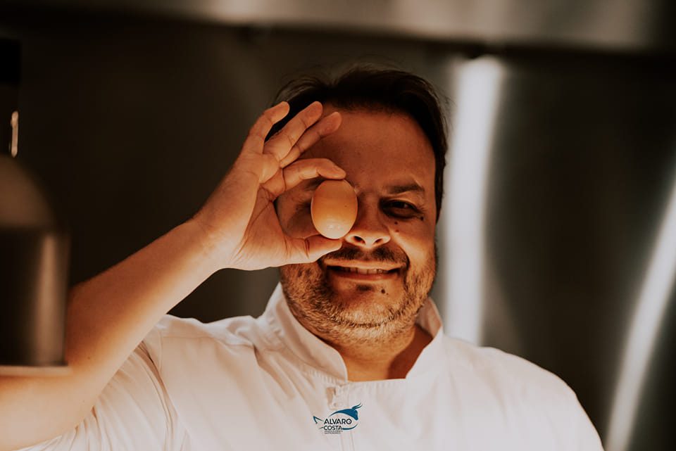 Álvaro Costa, formado na EPATV, eleito melhor chef do ano