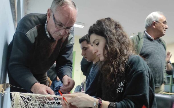 Pescadores ensinam a sua arte para perpetuar legado das pesqueiras do rio Minho