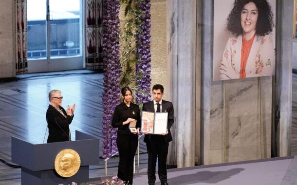 Nobel da Paz, que se encontra presa no Irão, pede ajuda para pôr fim a regime de “terrorismo e extremismo”