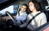 Estados-membros propõem condução rodoviária acompanhada aos 17 anos