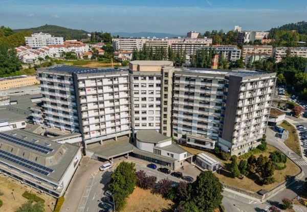 Hospital de Guimarães esclarece transferência de bebé para Lisboa