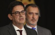 IL quer ouvir filho de Marcelo no Parlamento no caso das gémeas luso-brasileiras