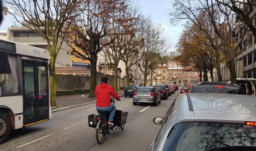 Braga campeã europeia das cidades que mais usa carro num dia normal