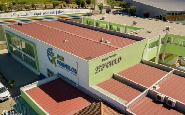 Colégio de Fafe suspende professor após “aproximação demasiado íntima” a alunas menores