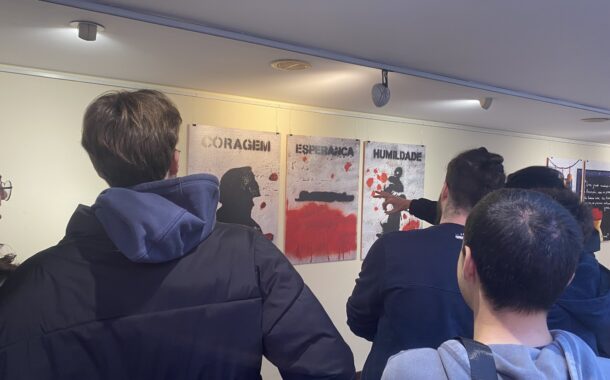 Biblioteca Municipal de Barcelos mostra’ Cultura na Comunidade Local. 25 de Abril na vida de…’