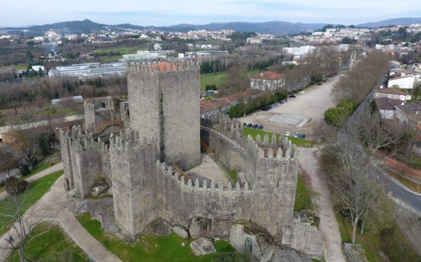 Castelo de Guimarães encerra para obras dia 15