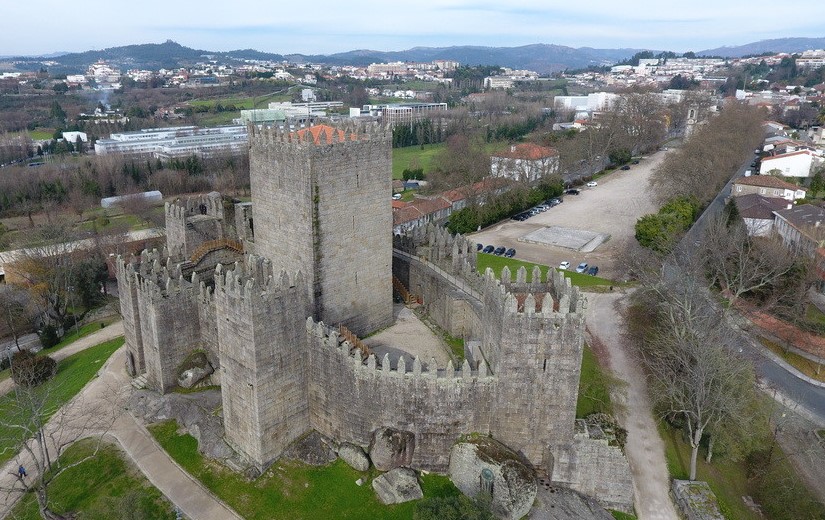 Castelo de Guimarães encerra para obras dia 15