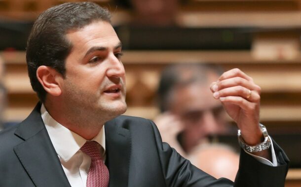 Hugo Soares acusa Chega de “populismo no seu estado puro” e “doses de demagogia”