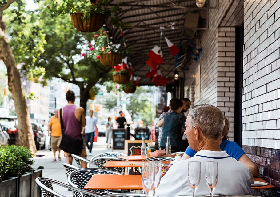 Afinal menus com refrigerantes e bebidas alcoólicas não vão ter IVA a 23%
