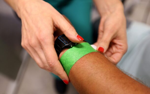 Utentes com pulseiras verdes e azuis deixam de receber baixa nas urgências dos hospitais a partir de sexta-feira